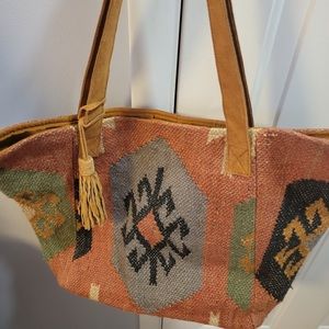 Scully Blanket Tote